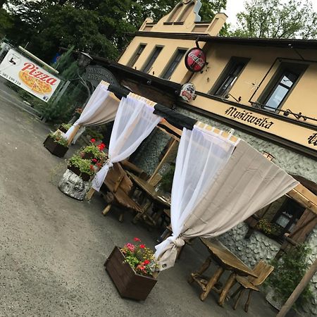 Zajazd Mysliwska Walidrogi Buitenkant foto