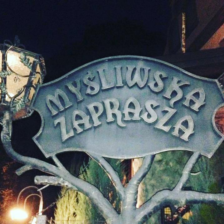 Zajazd Mysliwska Walidrogi Buitenkant foto